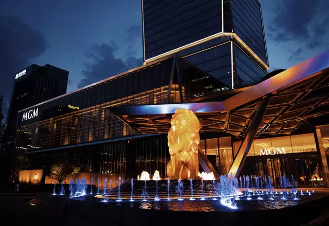 Ilumina&ccedil;&atilde;o para bacia de fonte de hotel de alta classe