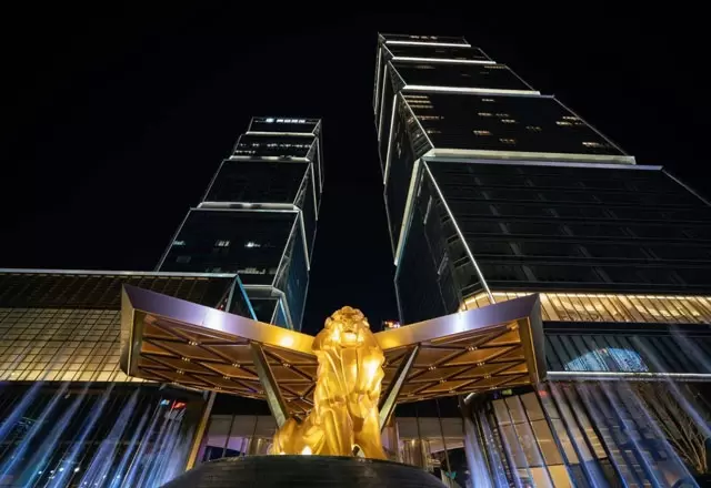 Ilumina&ccedil;&atilde;o de fachada para hotel de alta classe
