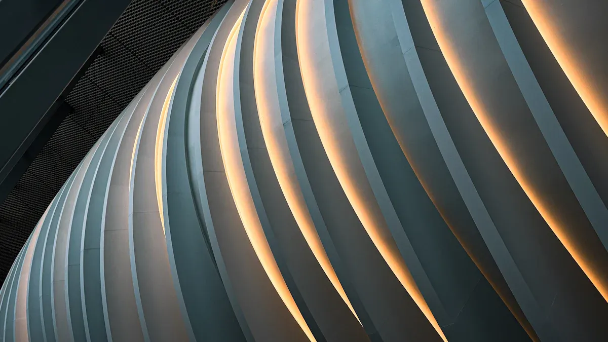 Tend&ecirc;ncias e inova&ccedil;&otilde;es LED Flex para ambientes internos cont&iacute;nuos na fabrica&ccedil;&atilde;o